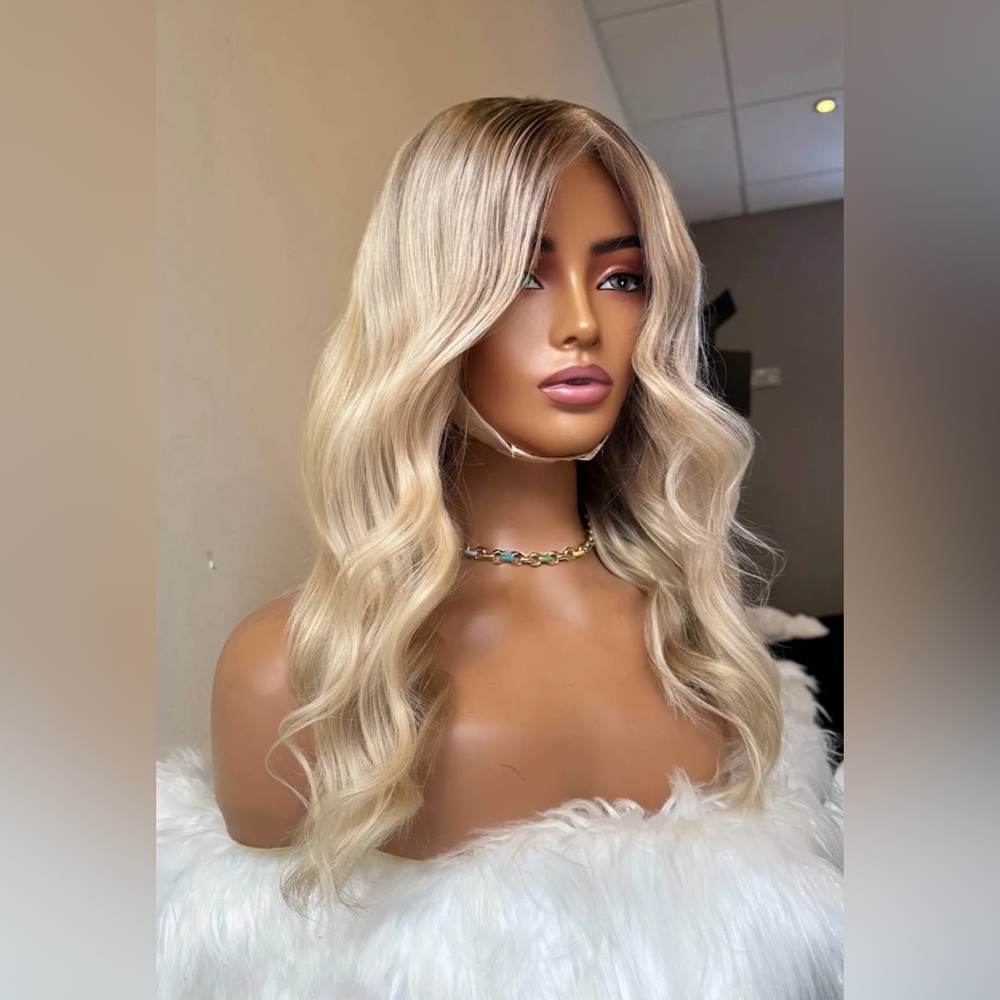 Blonde Wavy Hair Wig